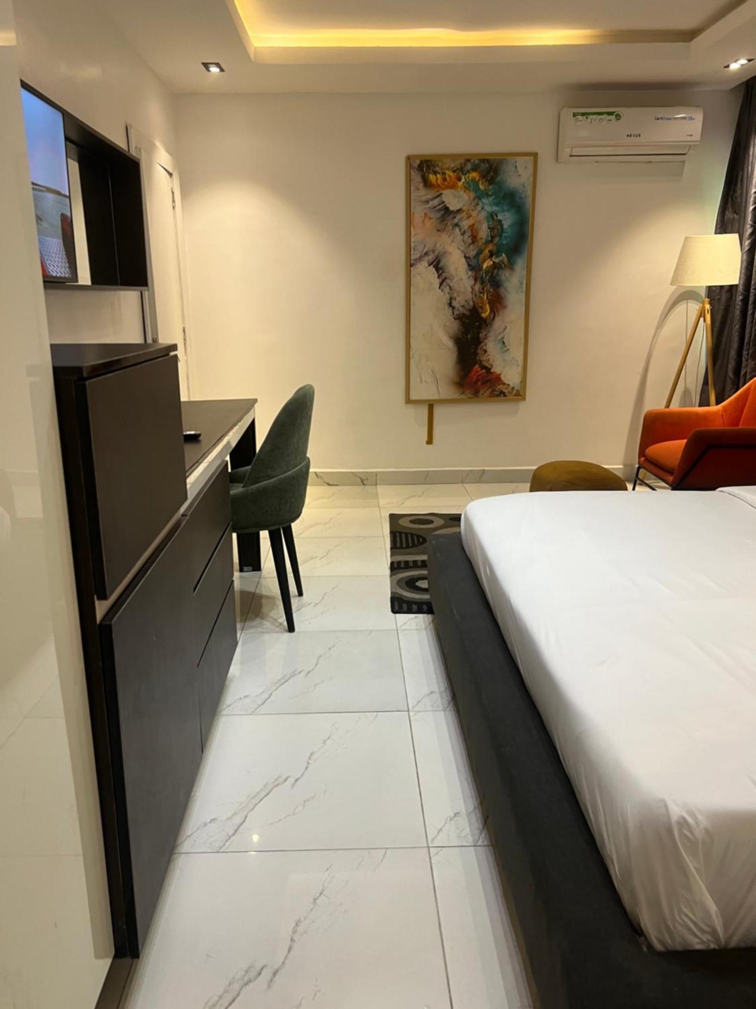 Austra Hotels And Apartments Maitama Abuja Ngoại thất bức ảnh