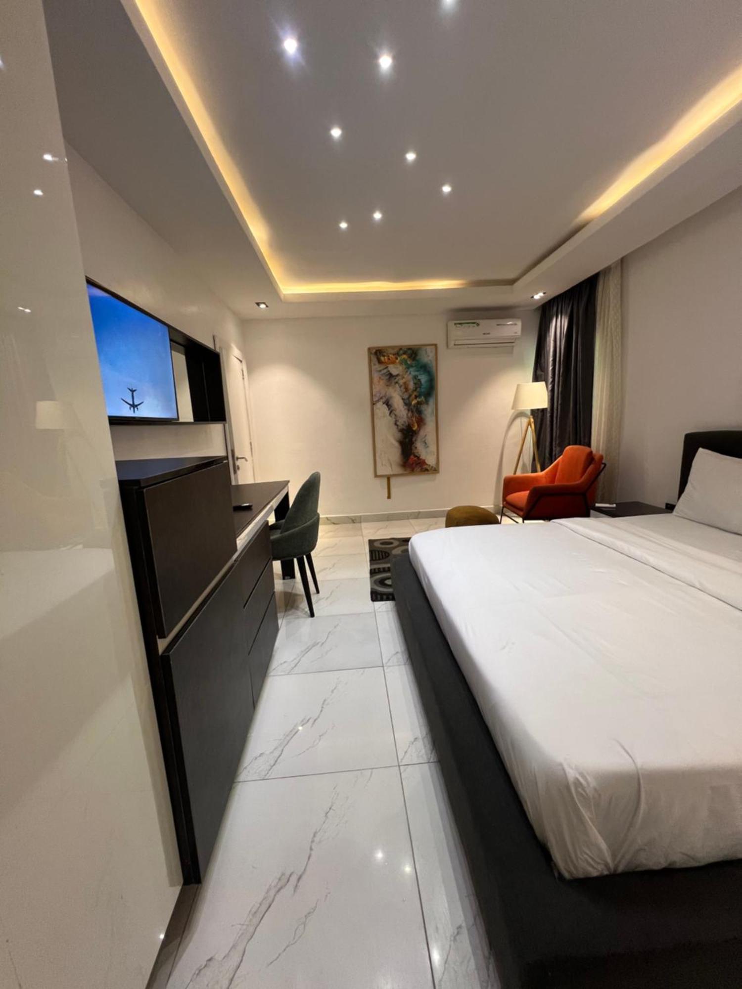 Austra Hotels And Apartments Maitama Abuja Ngoại thất bức ảnh