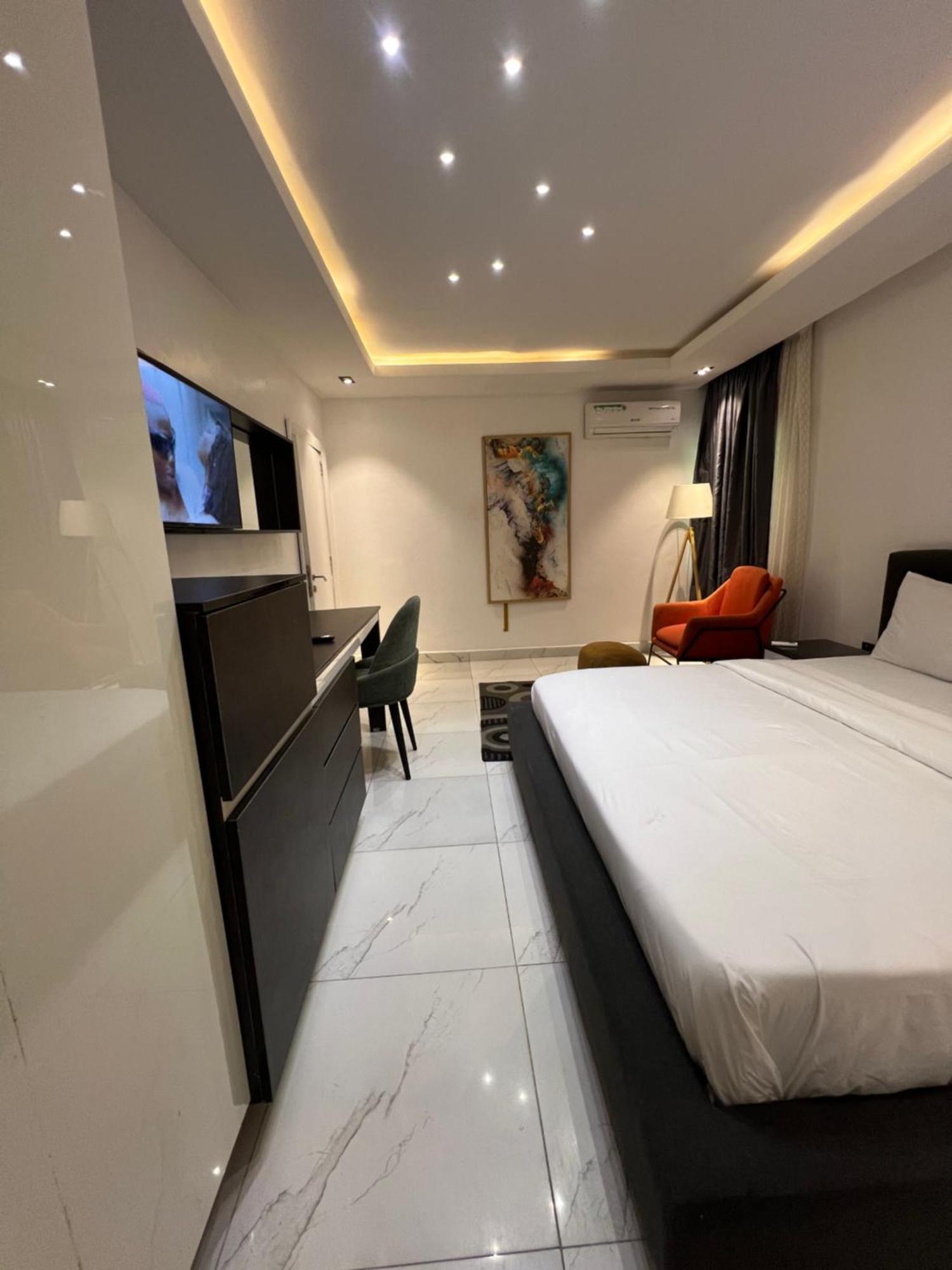 Austra Hotels And Apartments Maitama Abuja Ngoại thất bức ảnh