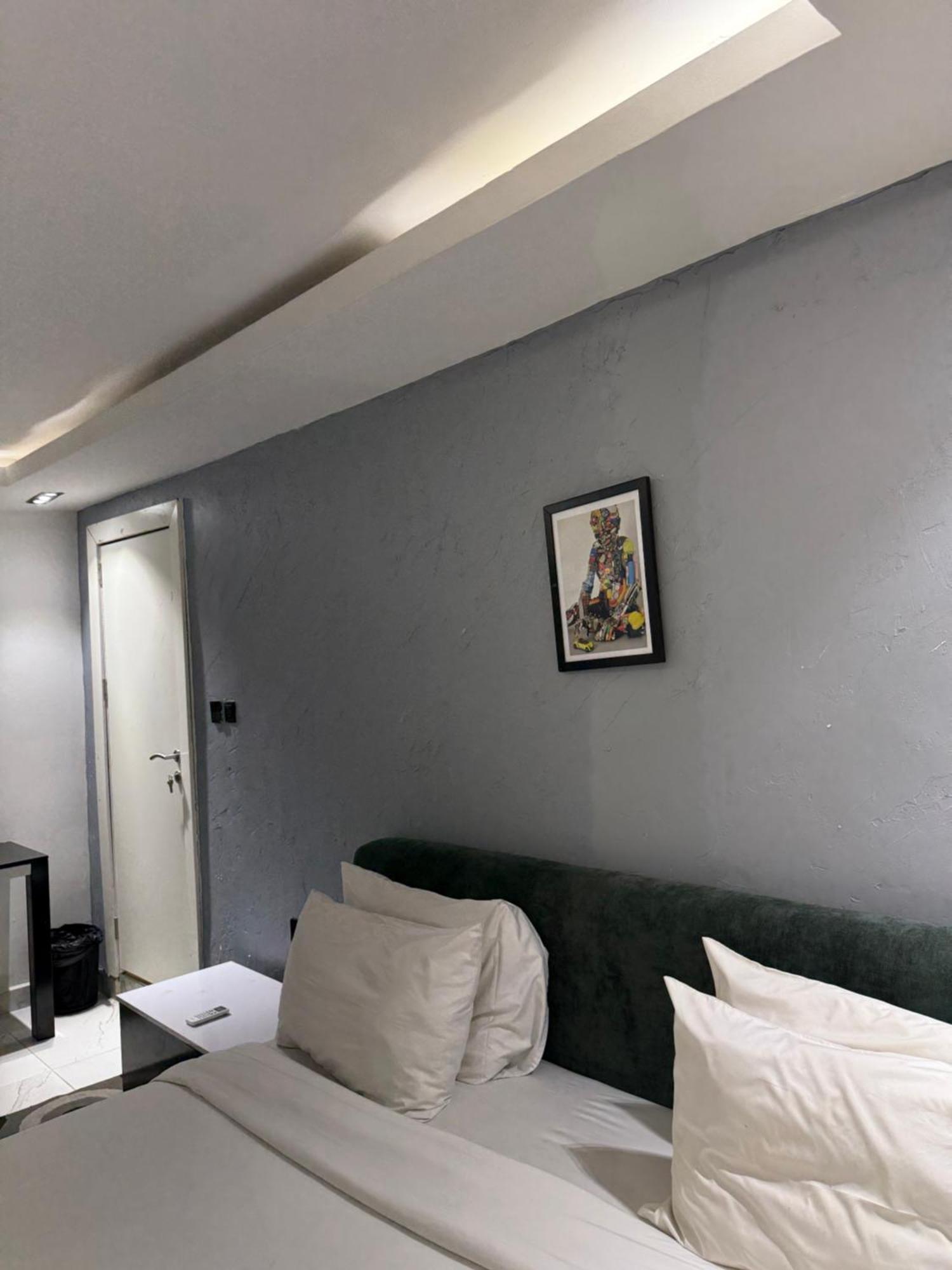 Austra Hotels And Apartments Maitama Abuja Ngoại thất bức ảnh