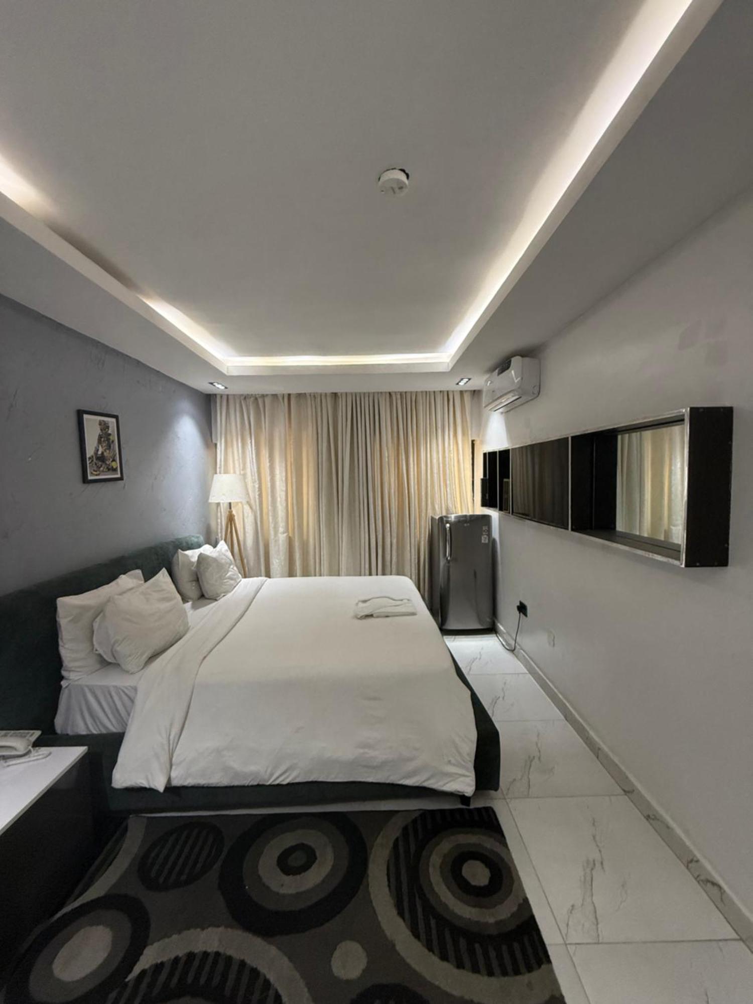 Austra Hotels And Apartments Maitama Abuja Ngoại thất bức ảnh
